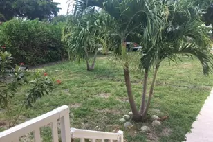 805 NE 138th St, North Miami, FL 33161 - Photo 28