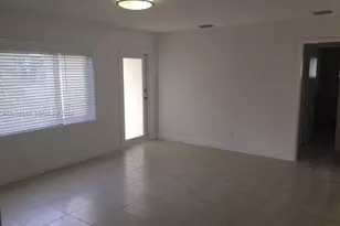 805 NE 138th St, North Miami, FL 33161 - Photo 18