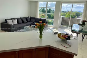 9800 W Bay Harbor Dr, Bay Harbor Islands, FL 33154 - Photo 14