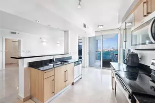 325 S Biscayne Blvd, Miami, FL 33131 - Photo 6