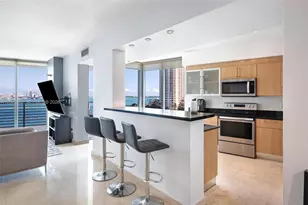 325 S Biscayne Blvd, Miami, FL 33131 - Photo 4