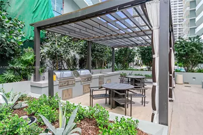 77 SE 5 #507, Miami, FL 33131 - Photo 26