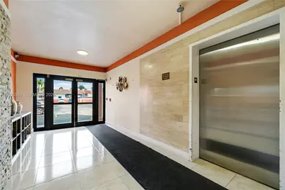 8401 NW 8 St #401, Miami, FL 33126 - Photo 40