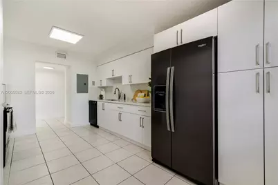 8401 NW 8 St #401, Miami, FL 33126 - Photo 6