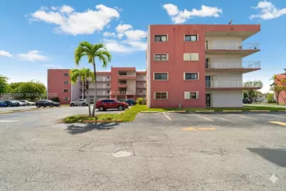 8401 NW 8 St #401, Miami, FL 33126 - Photo 38