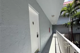 505 S Pine Island Rd, Plantation, FL 33324 - Photo 8