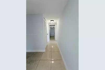 505 S Pine Island Rd #208B, Plantation, FL 33324 - Photo 4