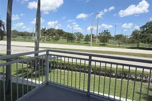 505 S Pine Island Rd, Plantation, FL 33324 - Photo 14