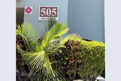 505 S Pine Island Rd #208B, Plantation, FL 33324 - Photo 16