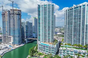 92 SW 3rd St, Miami, FL 33130 - Photo 6