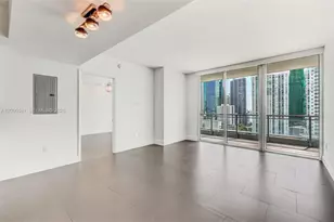 92 SW 3rd St, Miami, FL 33130 - Photo 12
