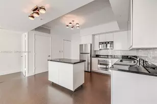 92 SW 3rd St, Miami, FL 33130 - Photo 18