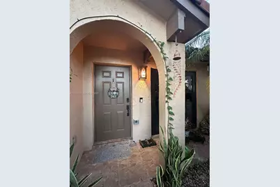 6633 NW 178th Ter, Hialeah, FL 33015 - Photo 6