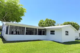 8581 NW 17th St, Plantation, FL 33322 - Photo 40