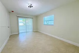 8581 NW 17th St, Plantation, FL 33322 - Photo 22