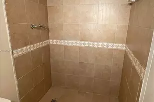 1800 Sans Souci Blvd, North Miami, FL 33181 - Photo 10