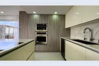 11111 Biscayne Blvd #1815, Miami, FL 33181 - Photo 4