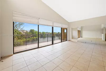 6601 SW 116th Ct #404, Miami, FL 33173 - Photo 6