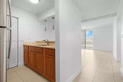 850 N Miami Ave #W-607, Miami, FL 33136 - Photo 6
