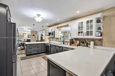 4981 SW 186th Ave, Southwest Ranches, FL 33332 - Photo 10