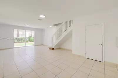 2143 Hacienda Ter, Weston, FL 33327 - Photo 8