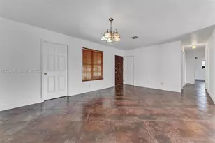9750 SW 74th St, Miami, FL 33173 - Photo 4