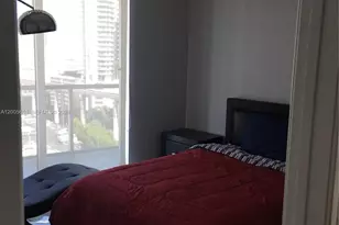 185 SW 7th St, Miami, FL 33130 - Photo 8