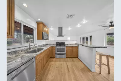 4401 NE 15th Ter, Oakland Park, FL 33334 - Photo 6