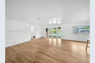 4401 NE 15th Ter, Oakland Park, FL 33334 - Photo 6