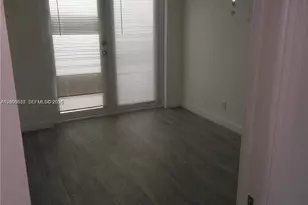 1020 SE 15th St, Fort Lauderdale, FL 33316 - Photo 1