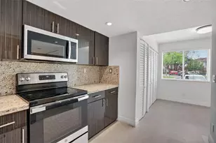 845 NW 91st Terrace, Plantation, FL 33324 - Photo 10