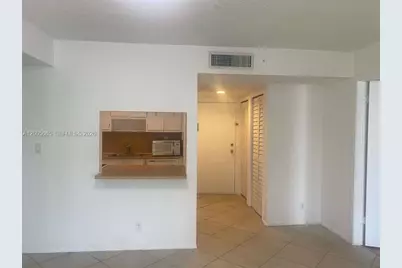 220 Lakeview Dr #203, Weston, FL 33326 - Photo 8