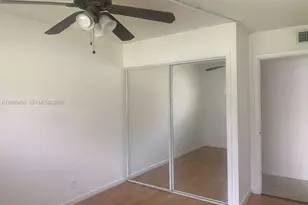 220 Lakeview Dr, Weston, FL 33326 - Photo 16