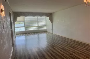 18901 NE 14th Ave, Miami, FL 33179 - Photo 4