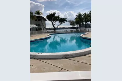18901 NE 14th Ave #101, Miami, FL 33179 - Photo 20