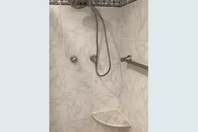 18901 NE 14th Ave #101, Miami, FL 33179 - Photo 14