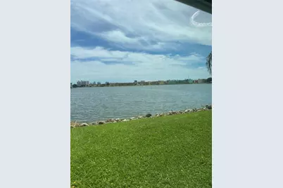 18901 NE 14th Ave #101, Miami, FL 33179 - Photo 26