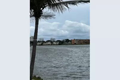 18901 NE 14th Ave #101, Miami, FL 33179 - Photo 1