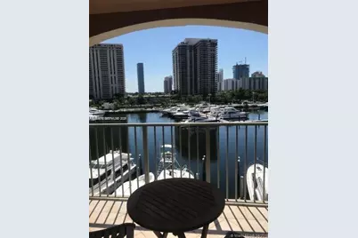 19901 E Country Club Dr #2604, Aventura, FL 33180 - Photo 1