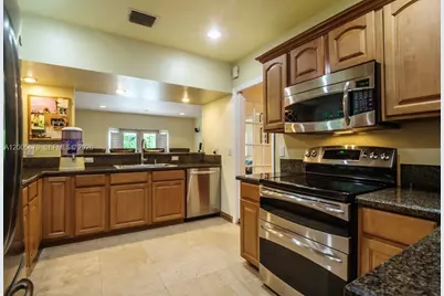1237 Aduana Ave, Coral Gables, FL 33146 - Photo 4