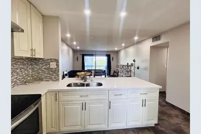 7740 Camino Real #G404, Miami, FL 33143 - Photo 4