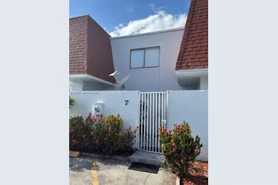 10720 NW 7th St #7A, Miami, FL 33172 - Photo 1