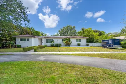 170 NW 105th St, Miami Shores, FL 33150 - Photo 2