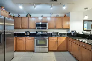 8390 SW 72nd Ave, Miami, FL 33143 - Photo 16