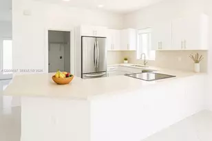 12901 SW 265th St, Homestead, FL 33032 - Photo 10