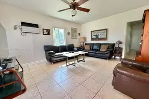 1698 NE 177th St, North Miami Beach, FL 33162 - Photo 4