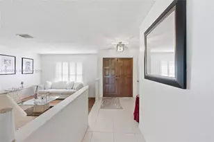 120 NW 84th Way, Coral Springs, FL 33071 - Photo 4