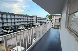 447 NE 195th St, Miami, FL 33179 - Photo 8