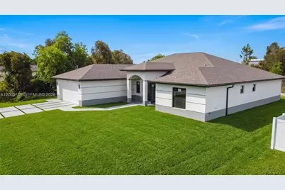 813 Bell Blvd S, Lehigh Acres, FL 33974 - Photo 2