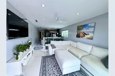 1428 Euclid Ave #207, Miami Beach, FL 33139 - Photo 1